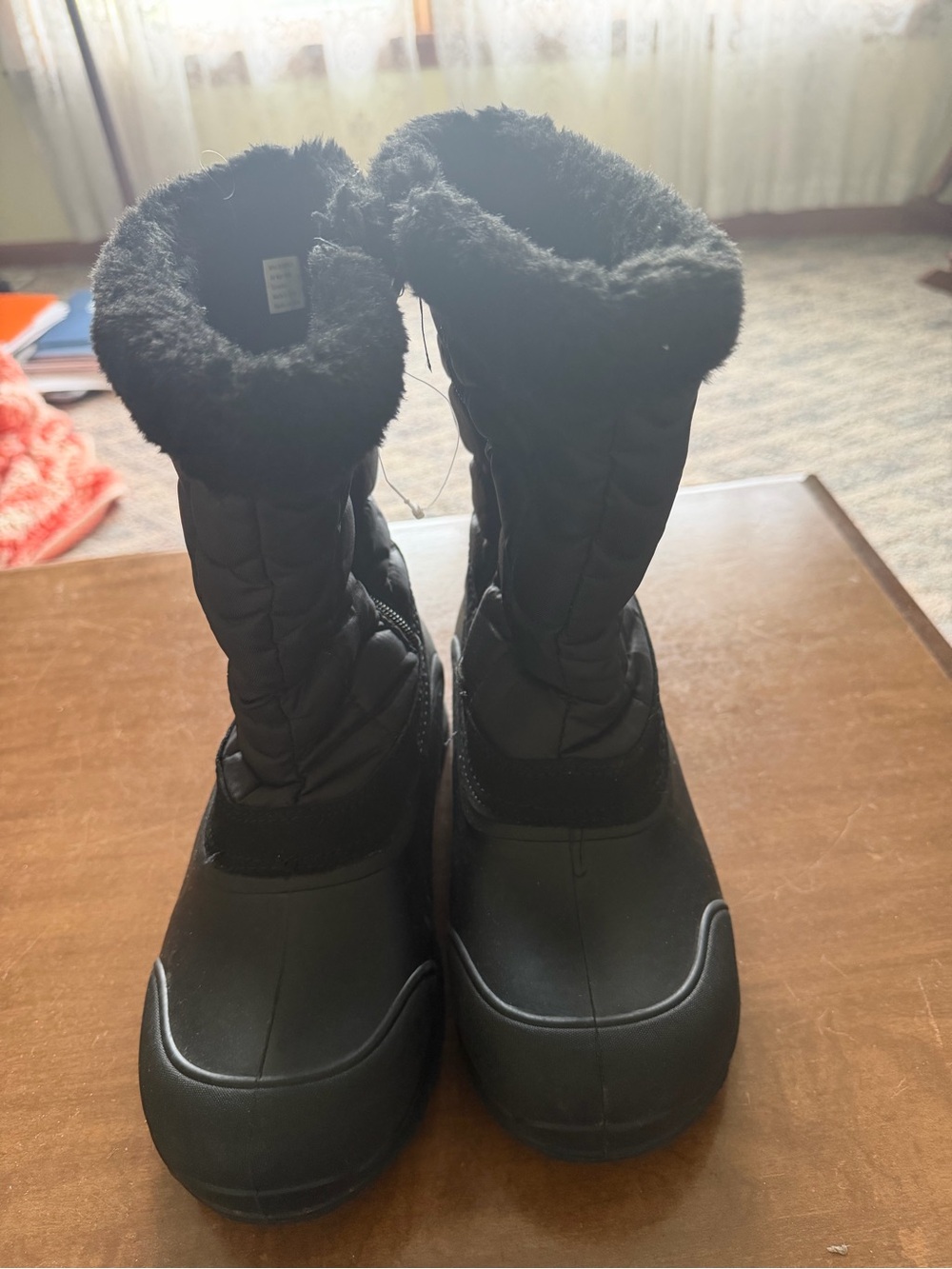 Black Women's Winter Snow Boots with Fleece Lining